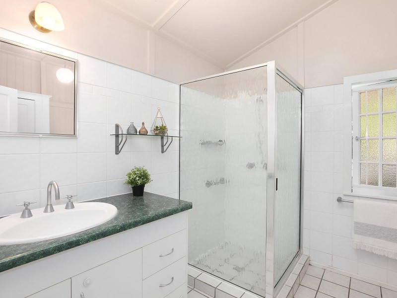 62 Warburton Street, North Ward QLD 4810