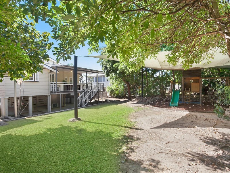 62 Warburton Street, North Ward QLD 4810