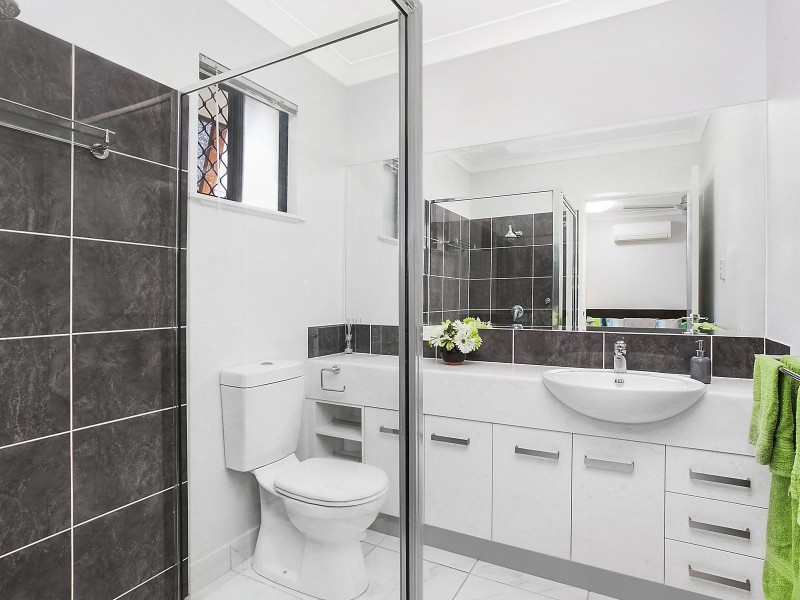 54c Franklin Drive, Mount Louisa QLD 4814