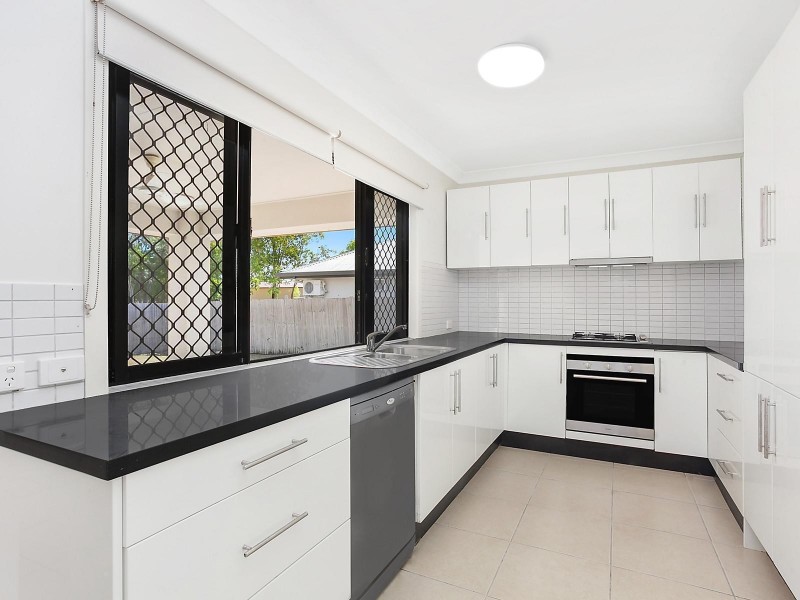 3 Firetail Pocket, Kelso QLD 4815