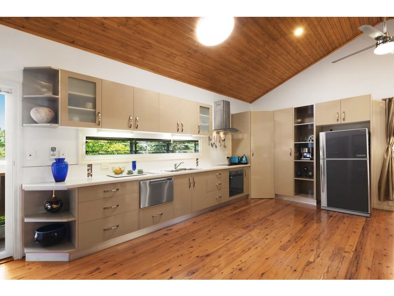 8B Fourth Avenue, South Townsville QLD 4810