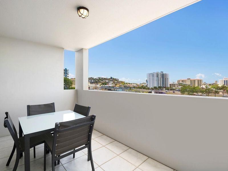 69/11-17 Stanley Street, Townsville City QLD 4810