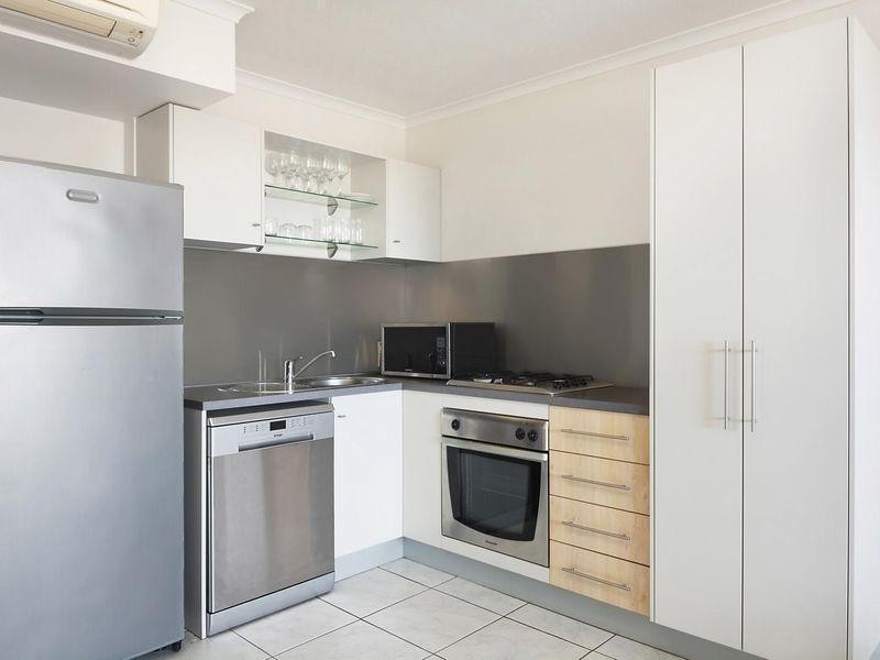 69/11-17 Stanley Street, Townsville City QLD 4810