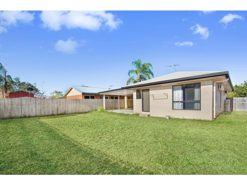 6 Gainsford Place, Mount Louisa QLD 4814