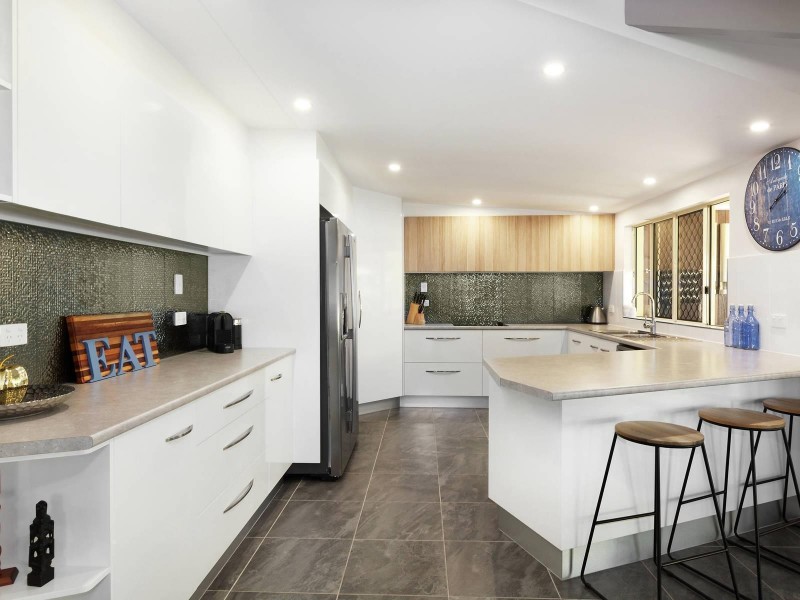 24 China Street, Mundingburra QLD 4812