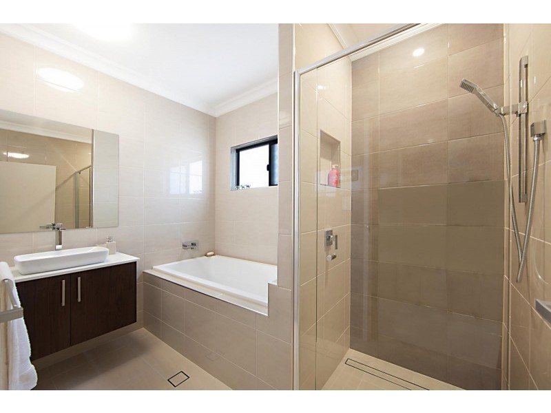 45 Elford Place, Mount Louisa QLD 4814