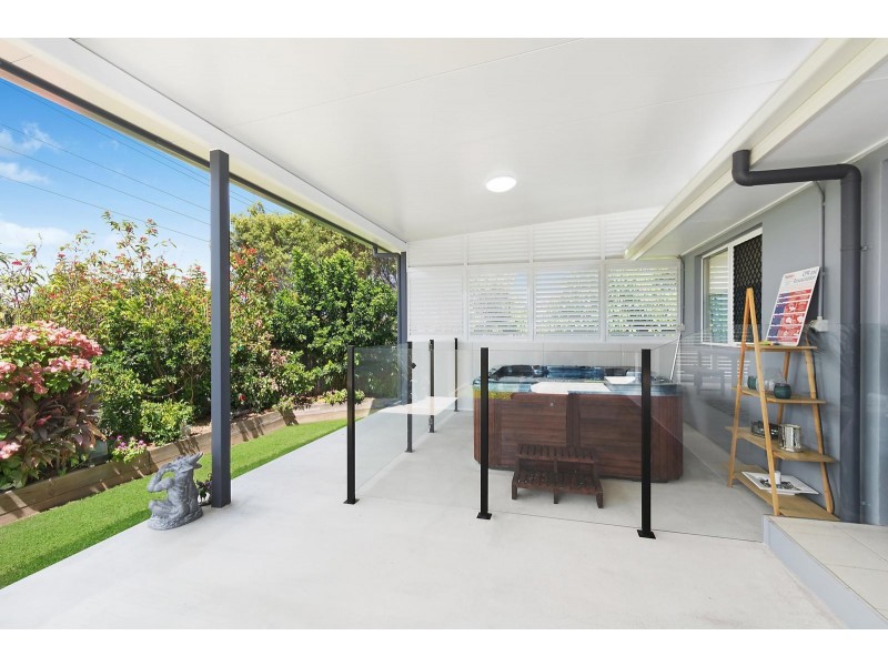 1 Woodrow Circuit, Mount Louisa QLD 4814