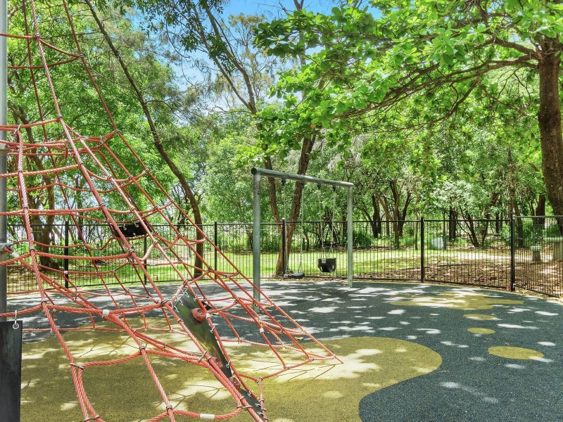 367 Garland Road, Bushland Beach QLD 4818