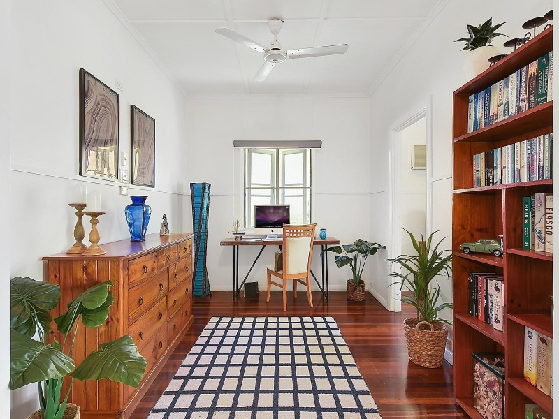 8 Parry Street, Belgian Gardens QLD 4810