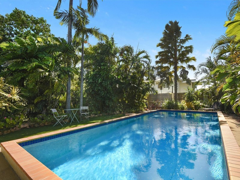 8 Parry Street, Belgian Gardens QLD 4810