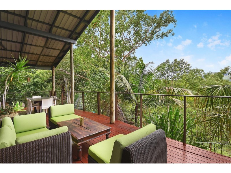 10 Mount Clifton Court, Alligator Creek QLD 4816