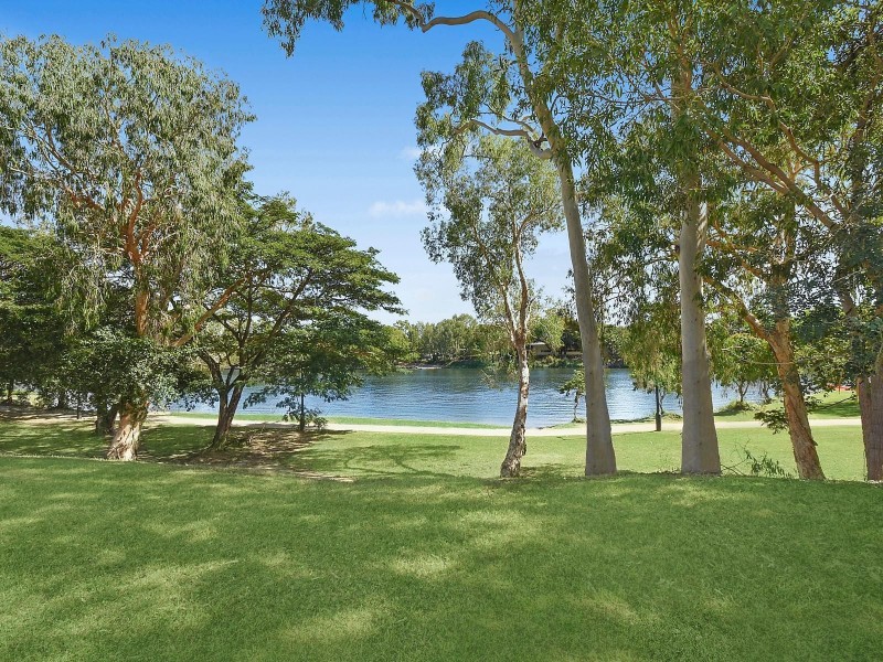 16 Wateredge Cove, Douglas QLD 4814