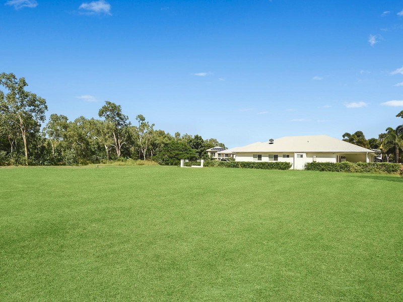 16 Wateredge Cove, Douglas QLD 4814