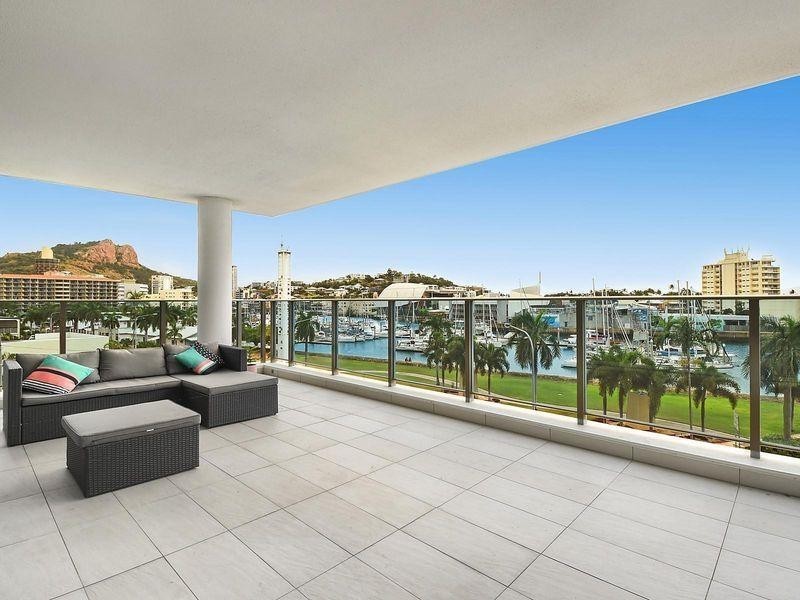 402/69-77 Palmer Street, South Townsville QLD 4810