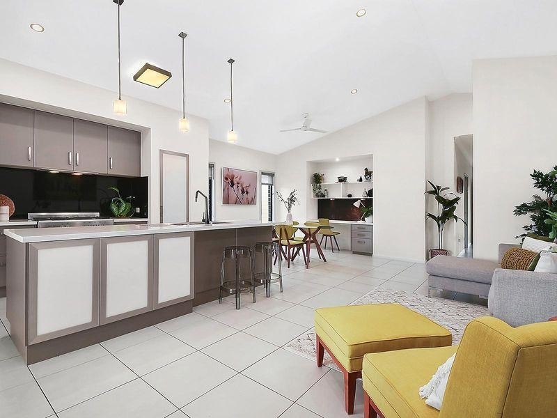 11 Cherington Boulevard, Shaw QLD 4818