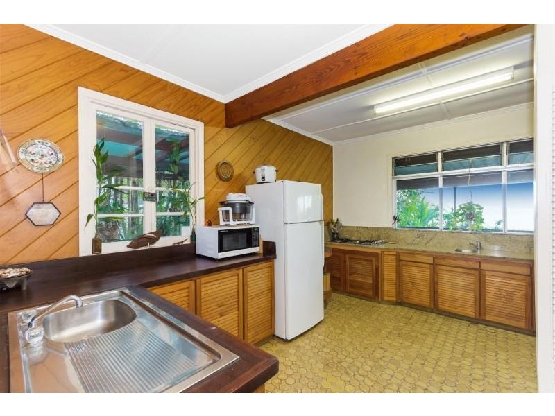 194 Denham Street, North Ward QLD 4810