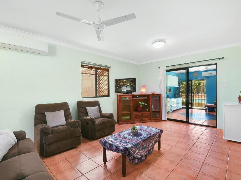 98 Riverbend Drive, Douglas QLD 4814