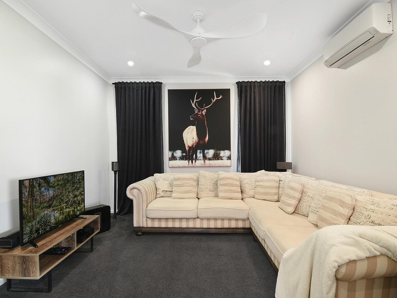 15 Sunniva Boulevard, Burdell QLD 4818