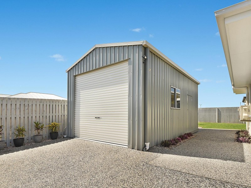 15 Sunniva Boulevard, Burdell QLD 4818