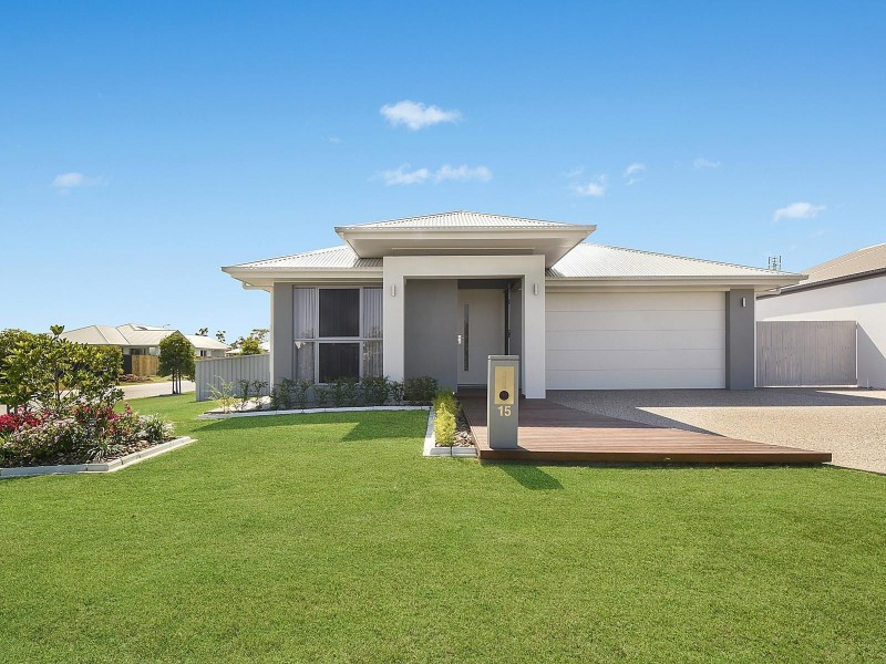 15 Sunniva Boulevard, Burdell QLD 4818