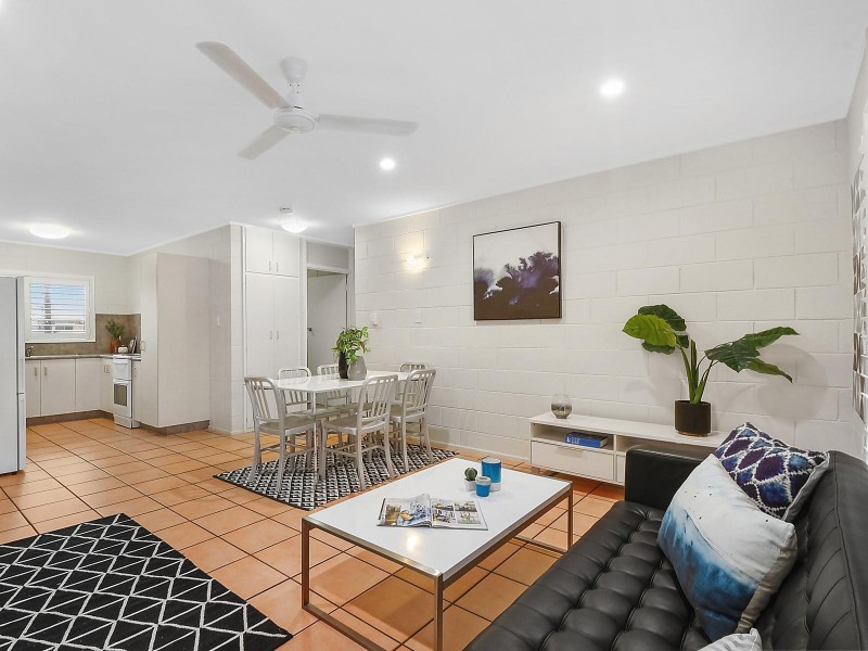 11/98 The Strand Street, North Ward QLD 4810