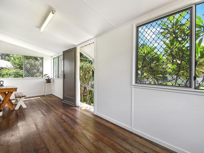 36 Nelson Street, South Townsville QLD 4810