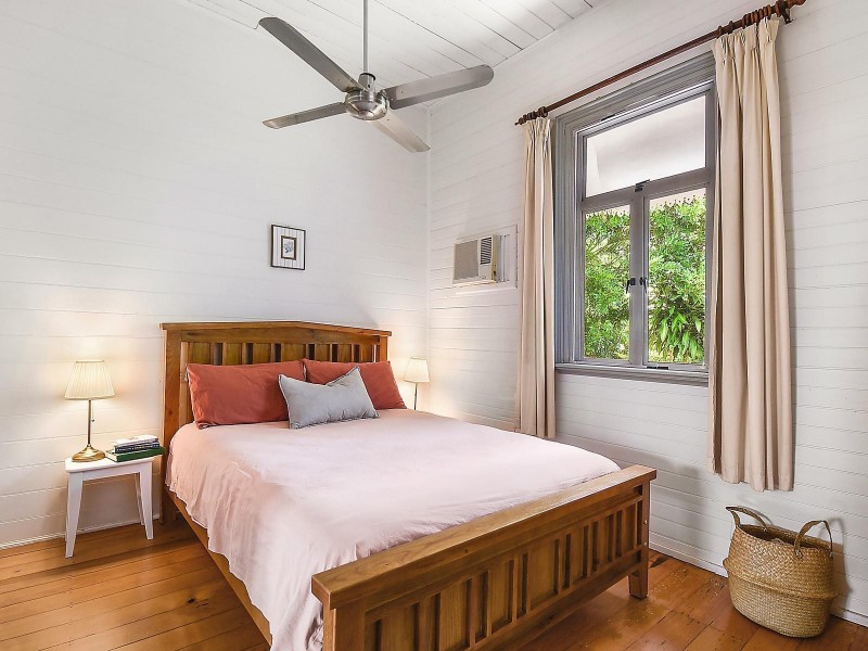 36 Nelson Street, South Townsville QLD 4810