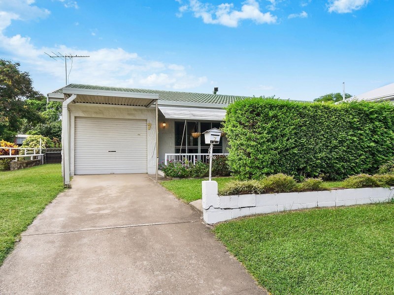 7 Gilliat Street, Wulguru QLD 4811
