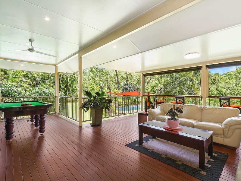 9 Mount Cradle Court, Alligator Creek QLD 4816