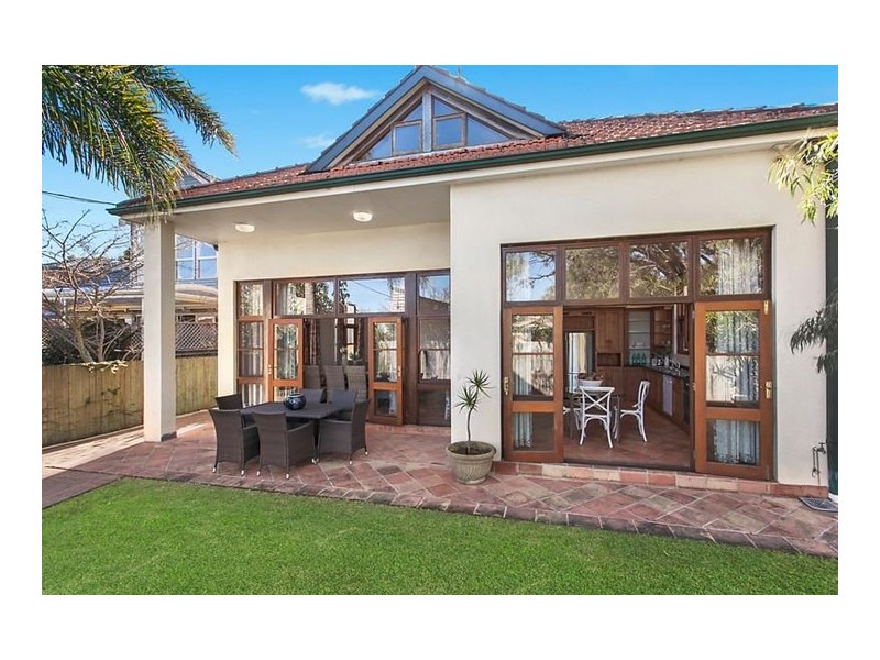 12 Hudson Avenue, Willoughby NSW 2068