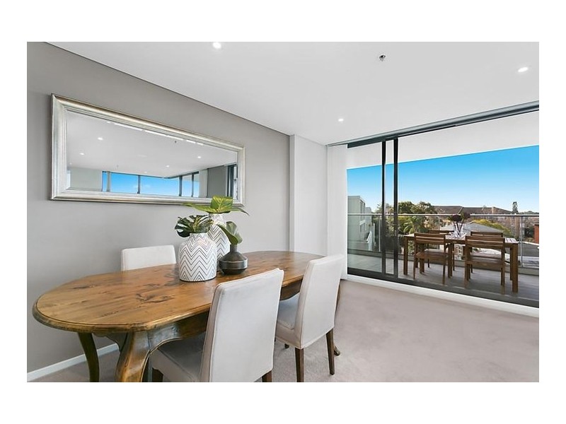502/1 cambridge Lane, Chatswood NSW 2067