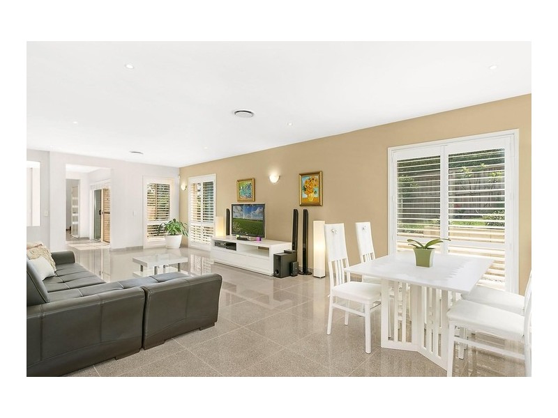 55 Hawthorne Avenue, Chatswood NSW 2067