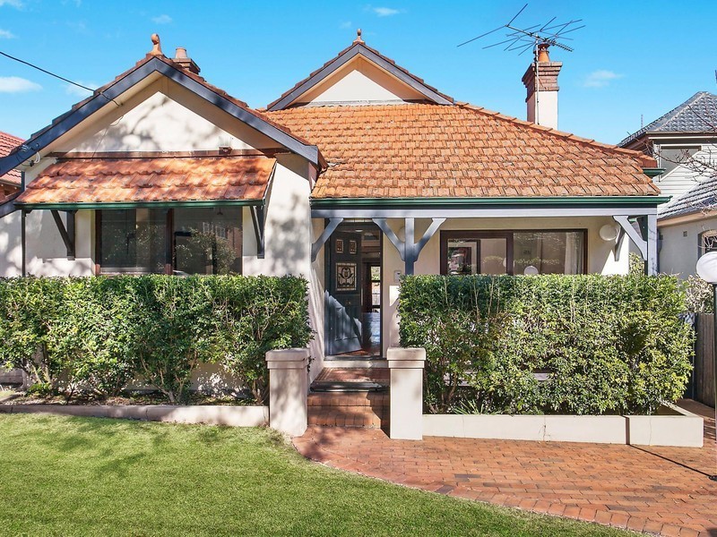 12 Hudson Avenue, Willoughby NSW 2068