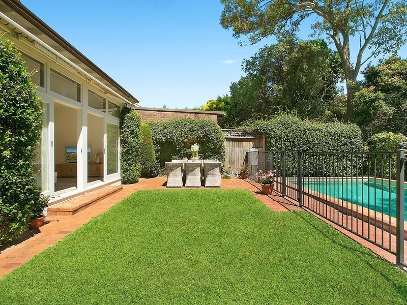 33 Robert Street, Willoughby NSW 2068