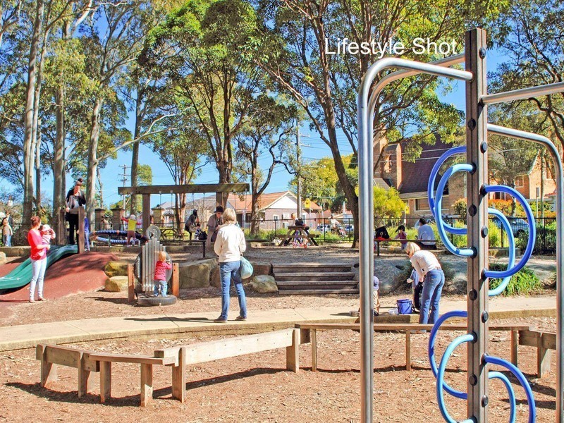 8 Telak Close, Willoughby NSW 2068