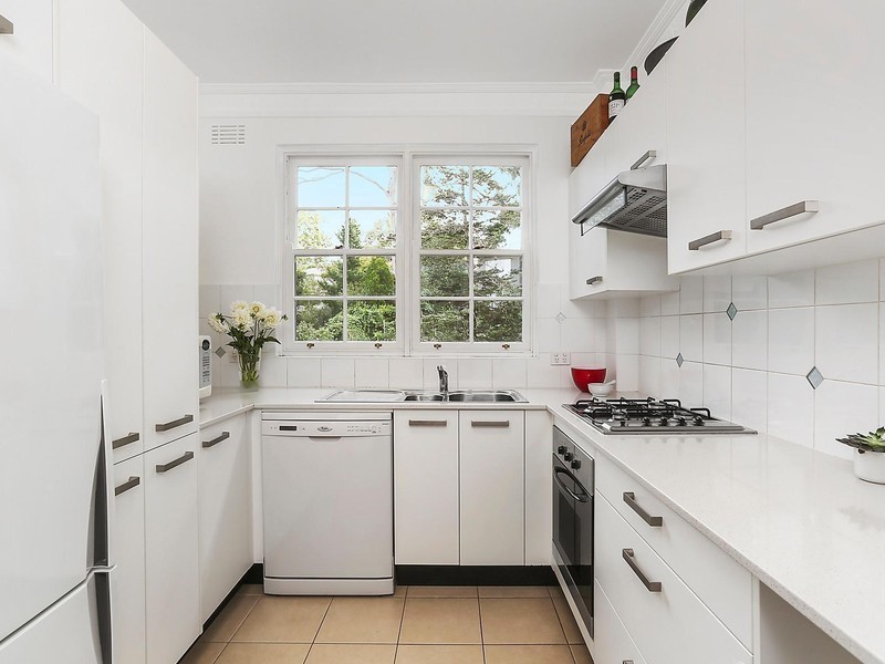 2/2A Shirley Road, Roseville NSW 2069