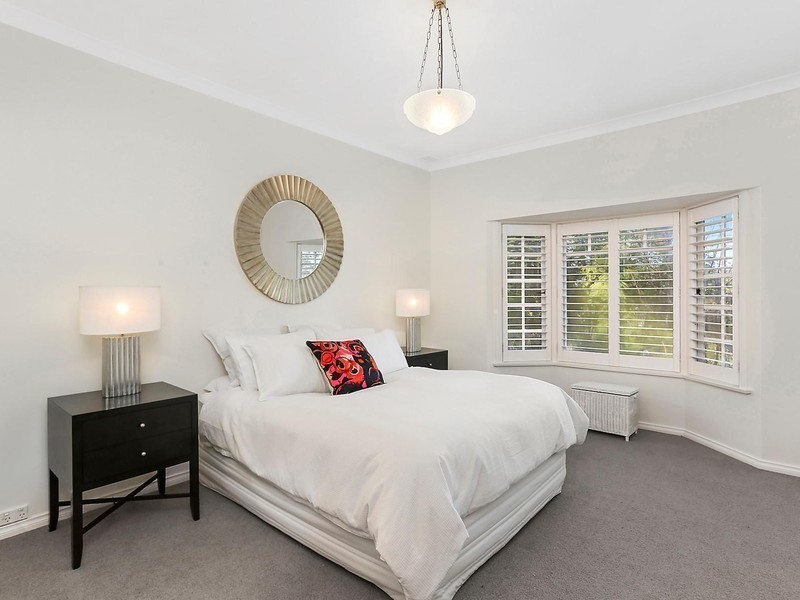 65 Hawthorne Avenue, Chatswood NSW 2067