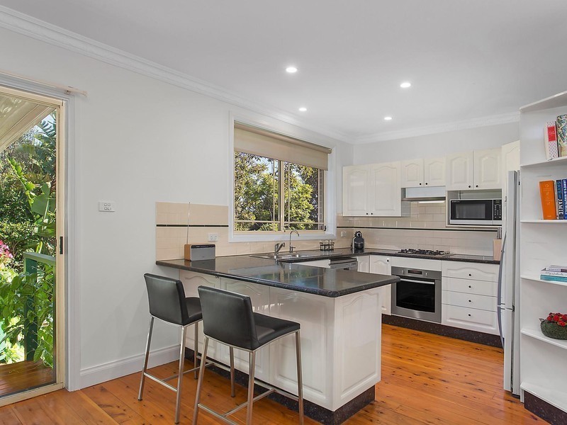 25 Chaleyer Street, Willoughby NSW 2068