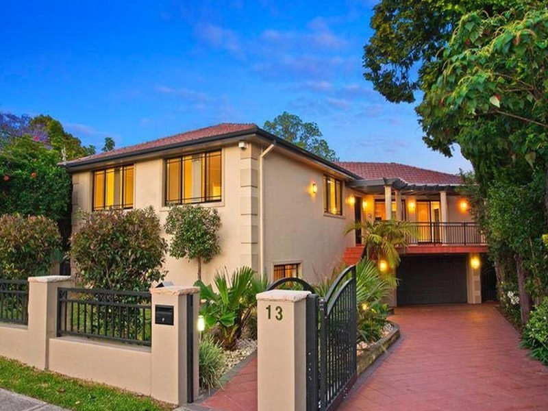 13 Ferncourt Avenue, Roseville NSW 2069