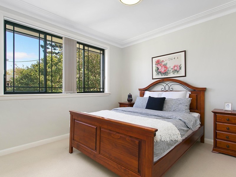 13 Ferncourt Avenue, Roseville NSW 2069