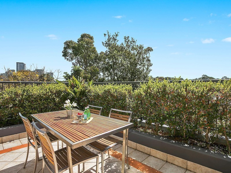 11/239 Victoria Avenue, Chatswood NSW 2067