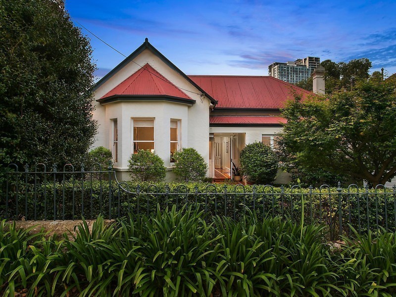 3 Sutherland Road, Chatswood NSW 2067