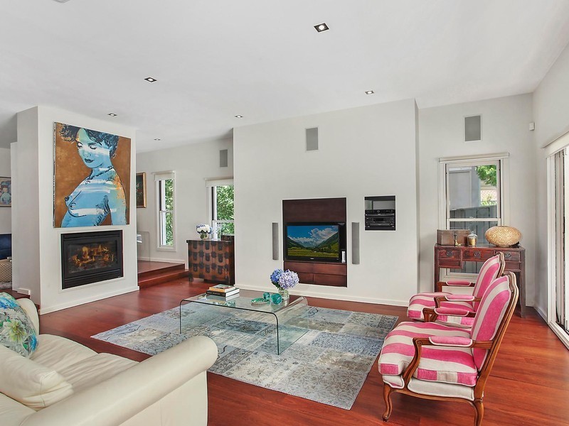 3 Robert Street, Willoughby NSW 2068