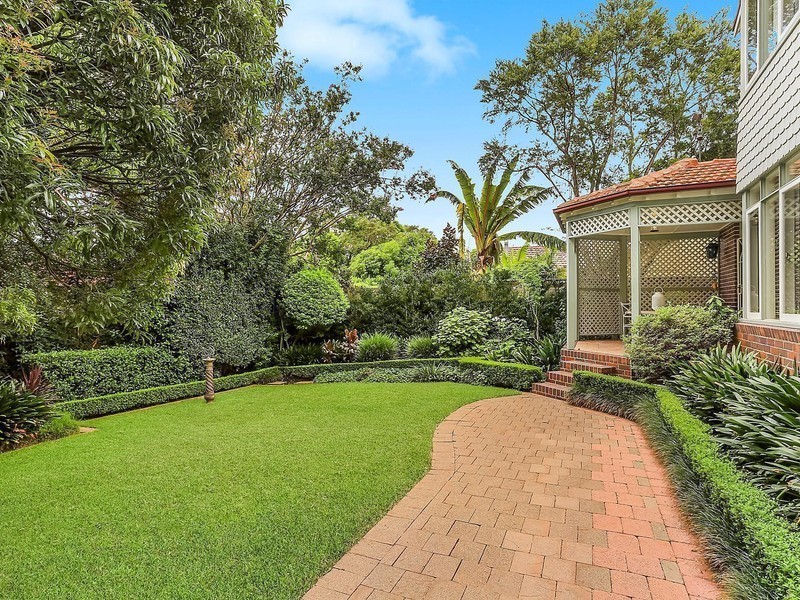 26 Robert Street, Willoughby NSW 2068