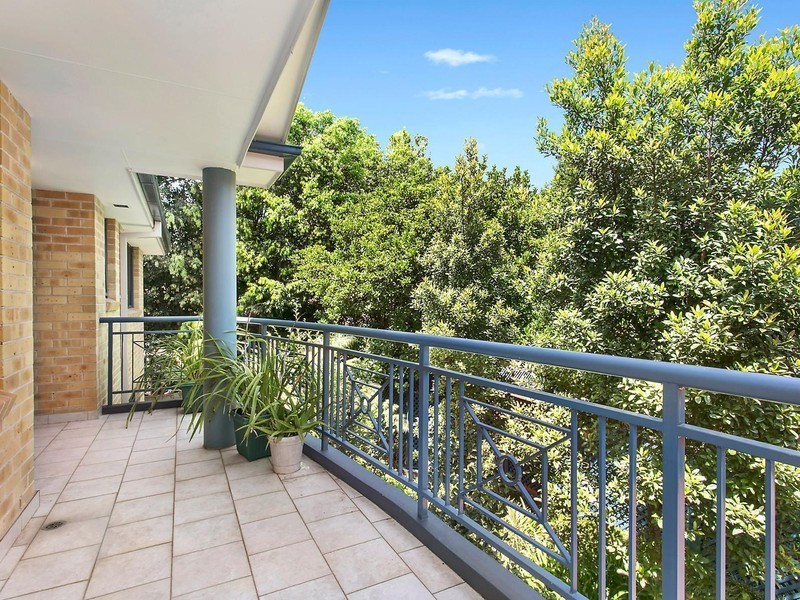 12/5 Hampden Road, Artarmon NSW 2064