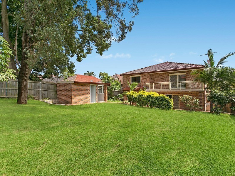 31 Douglas Avenue, Chatswood NSW 2067