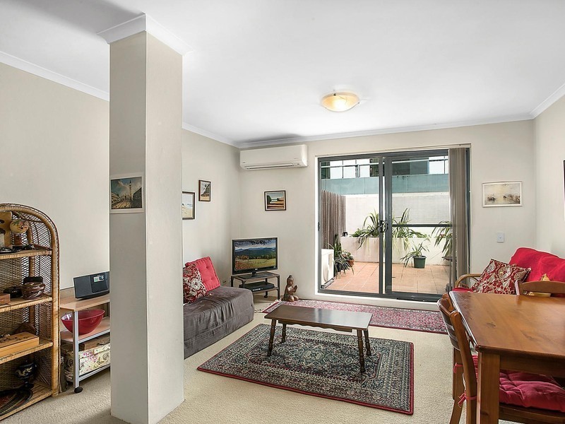 4/39 Victor Street, Chatswood NSW 2067