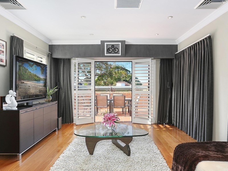 12A Victoria Avenue, Willoughby NSW 2068