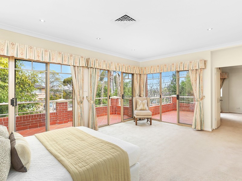 7 Sailors Bay Road, Willoughby NSW 2068