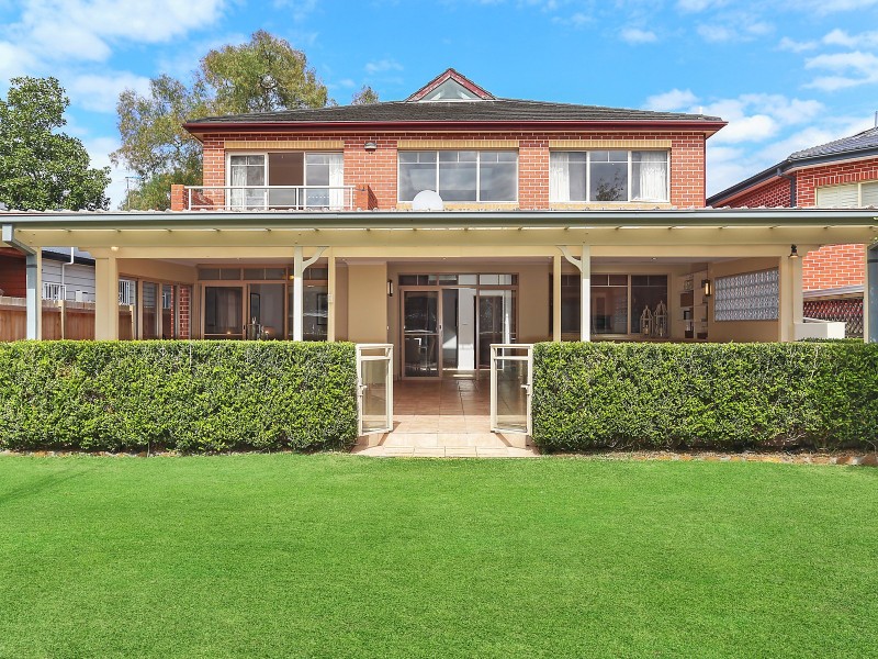 7 Sailors Bay Road, Willoughby NSW 2068